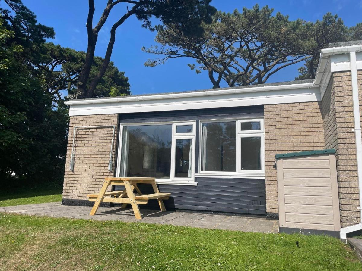 2 Bedroom Holiday Chalet Near Bude Kilkhampton Extérieur photo