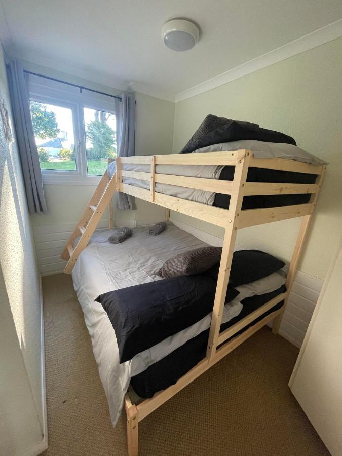 2 Bedroom Holiday Chalet Near Bude Kilkhampton Extérieur photo