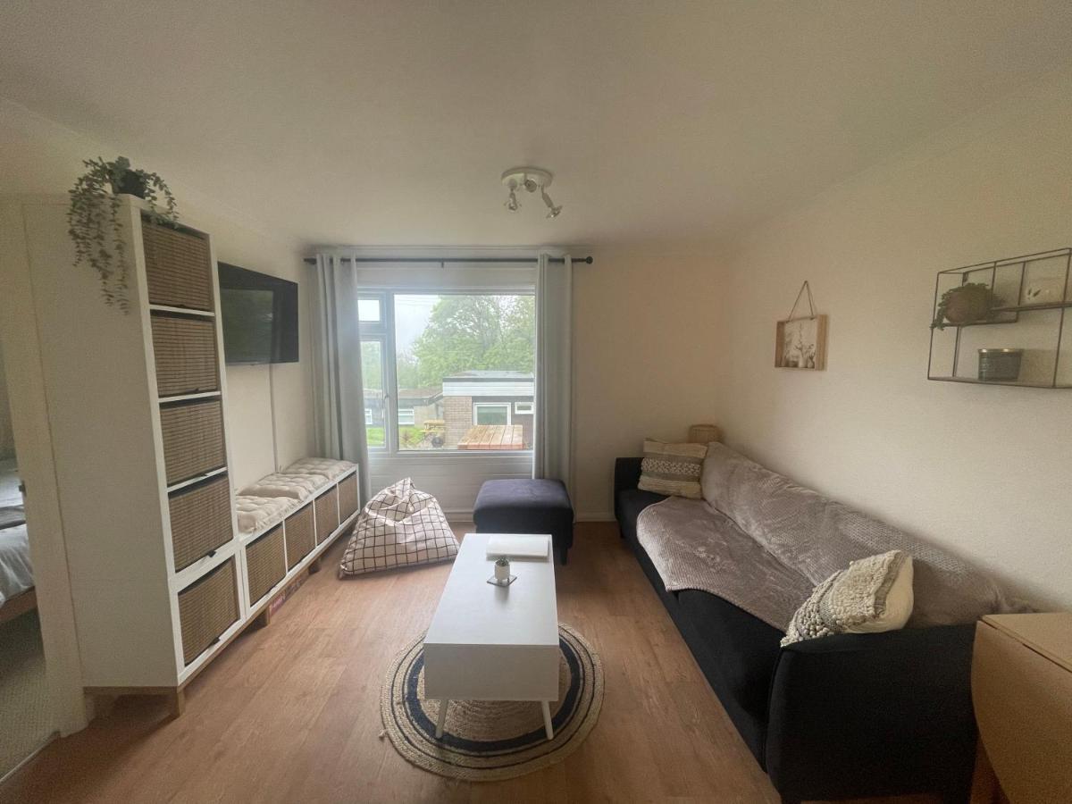 2 Bedroom Holiday Chalet Near Bude Kilkhampton Extérieur photo